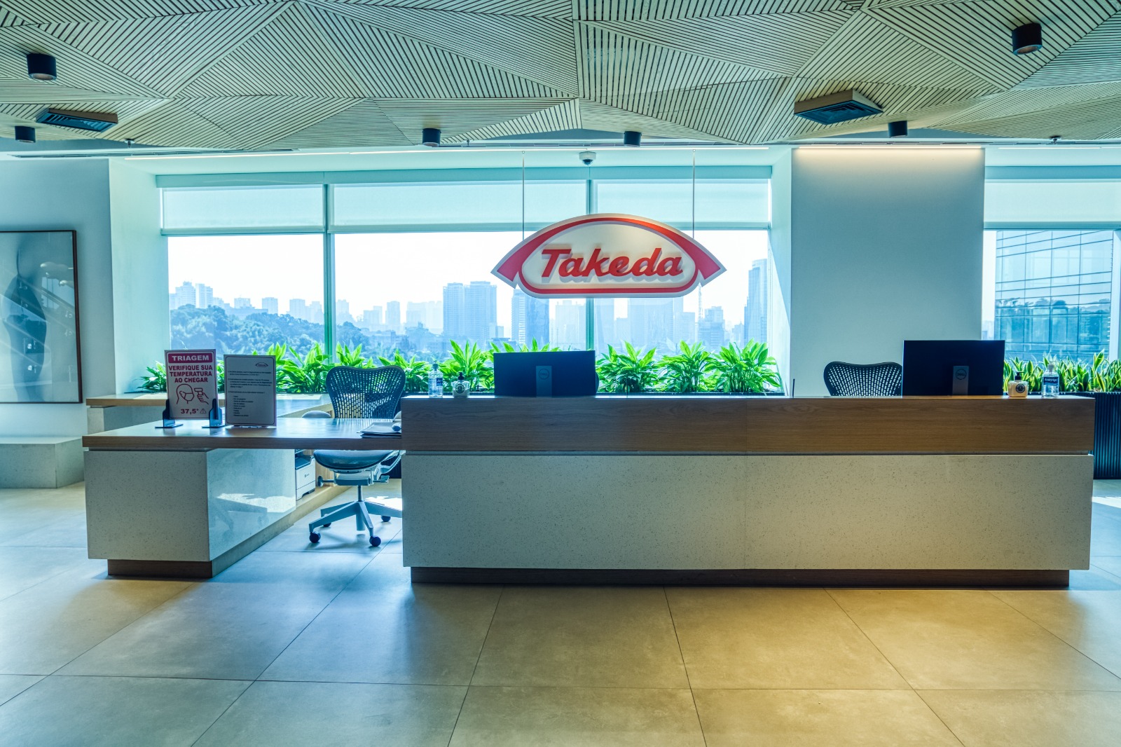 Abril Azul: profissionais com Transtorno do Espectro Autista ganham espaço na Takeda