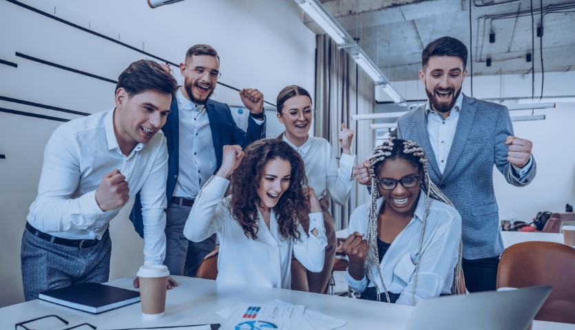 Como criar uma equipe focada no sucesso do cliente para reter e crescer o faturamento