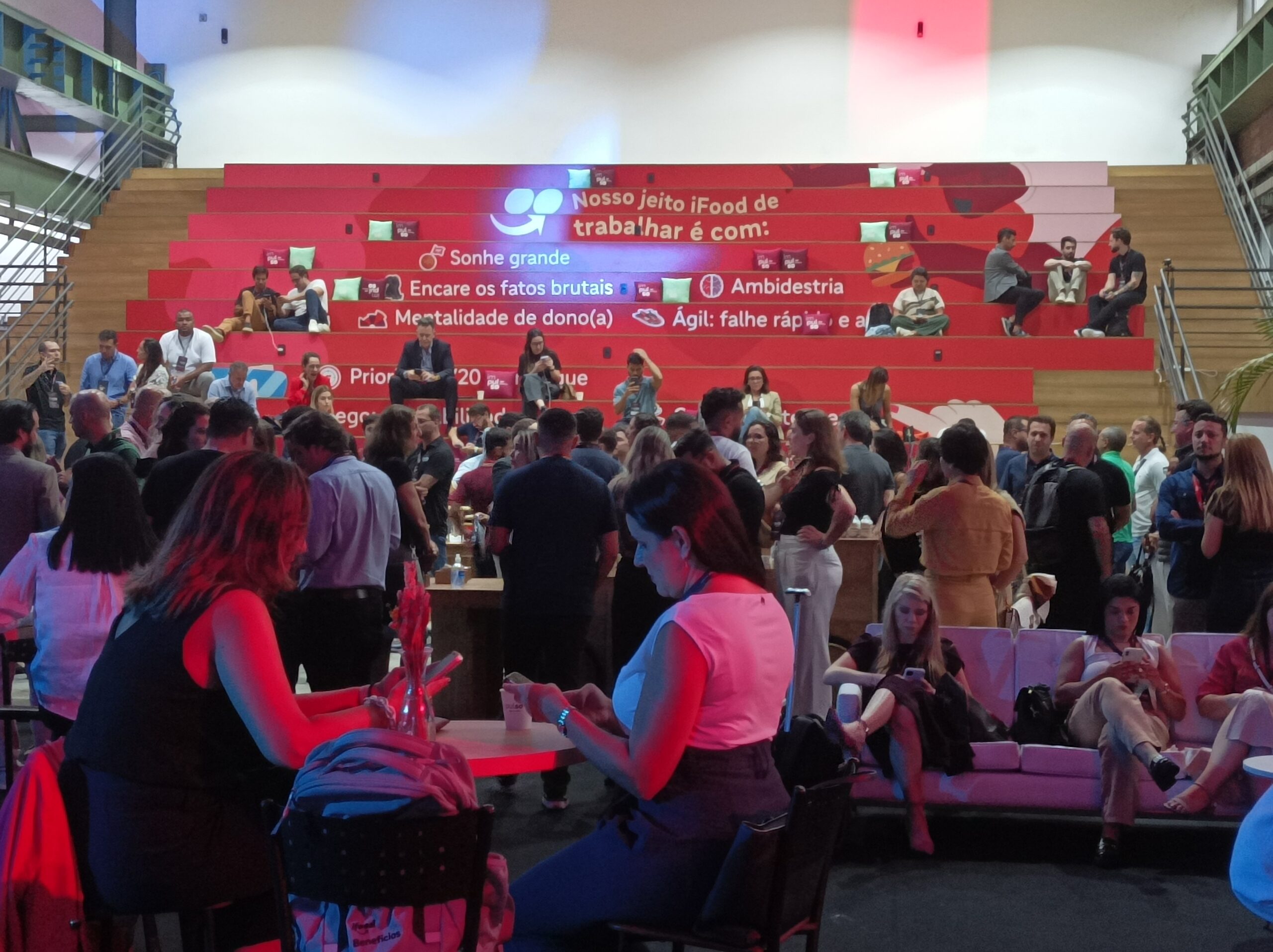 Impulso iFood Benefícios e aquece debate sobre inovação no RH e nos negócios